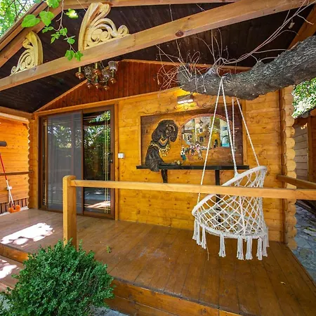 بيت شباب Legjenda