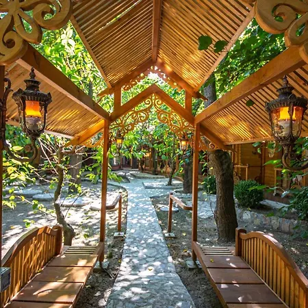 Legjenda بيت شباب