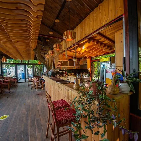 Legjenda Hostel *