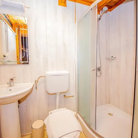 Vandrerhjem Legjenda Shkodër